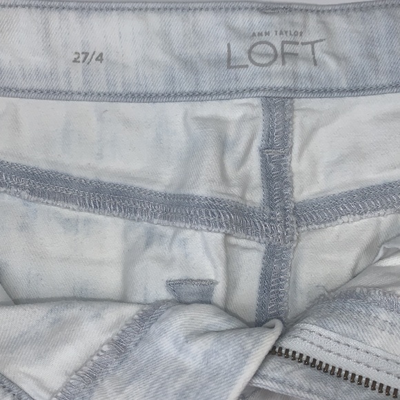 EUC Set of 3 Loft denim mini skirts  1-white distr 1- acid blue 1-khaki ALL sz 4 - Picture 13 of 16